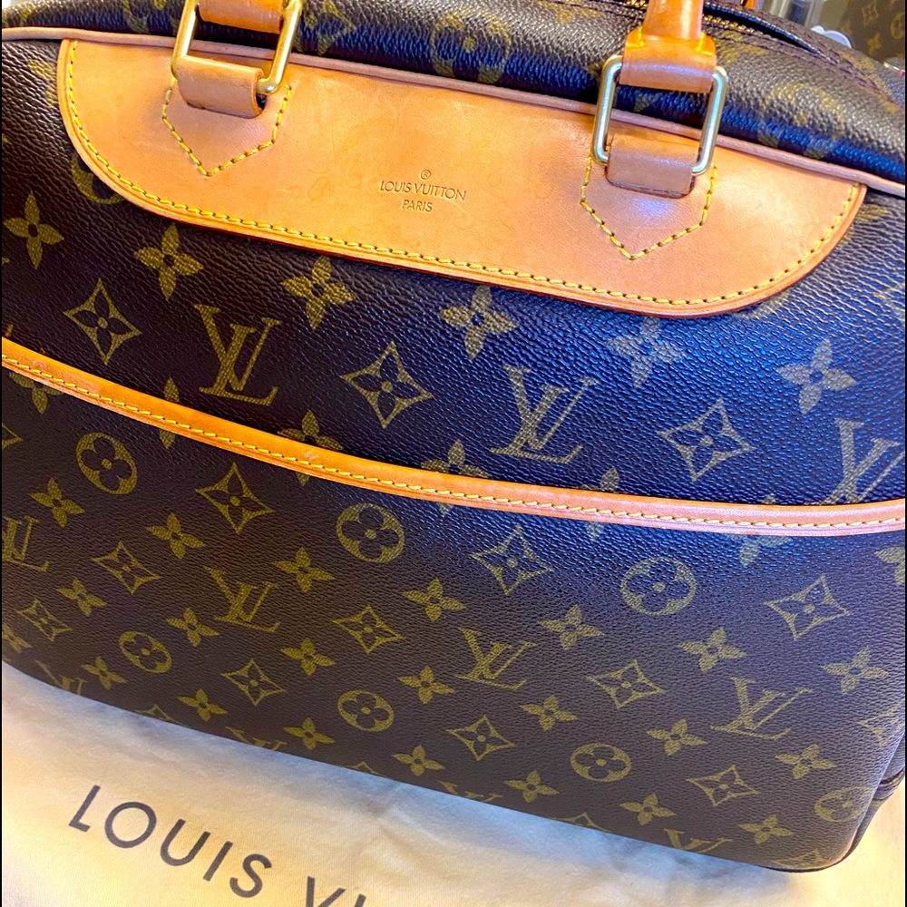 Authentic Louis Vuitton Deauville